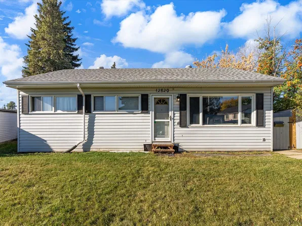 12820 132nd St NW, Edmonton, AB T5L 1R1