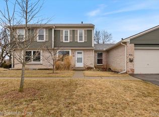 2816 Bombridge Ct, Ann Arbor, MI