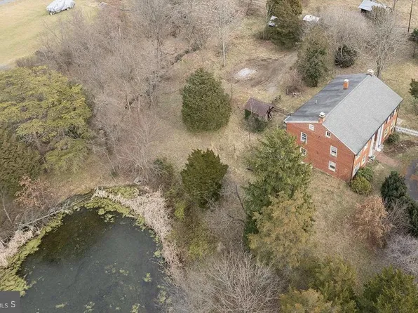 557 Tabler Station Rd, Gerrardstown, WV 25420