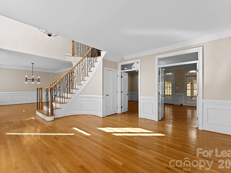 2134 Glade Hill Rd — Photo 18