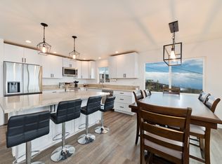 92-9008 Lotus Blossom Ln, Captain Cook, HI 96704