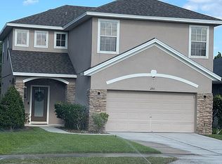 290 Venetian Bay Cir, Sanford, FL 32771