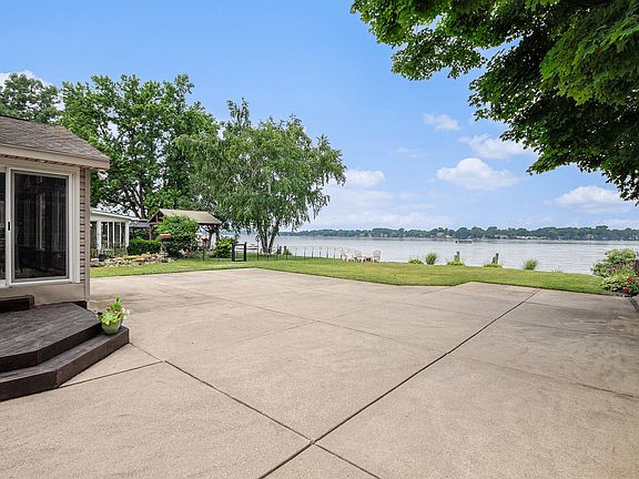 5th image of 11912 E Shore Dr