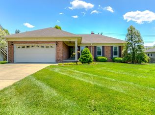 3370 Nevius Dr, Lexington, KY 40513