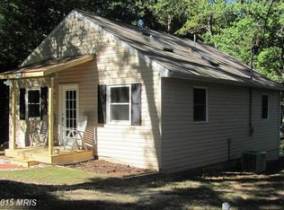 56 Stratford Dr, Colonial Beach, VA 22443