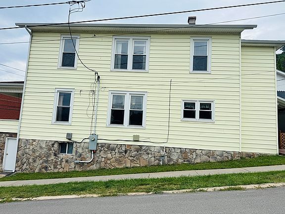 4th image of 1600 Temple St
