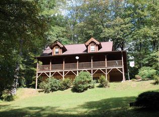 361 Southern View Trl, Fancy Gap, VA 24328