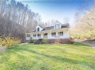 148 Doss Dr, Danville, WV 25053