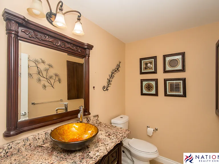 37709 Glengrove Dr — Photo 23