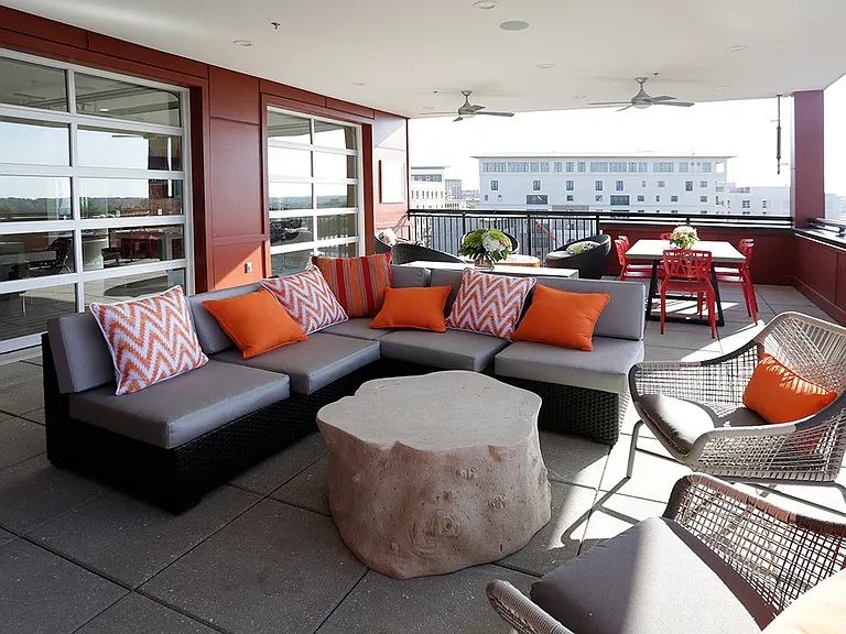 Link Apartments West End — Photo 14