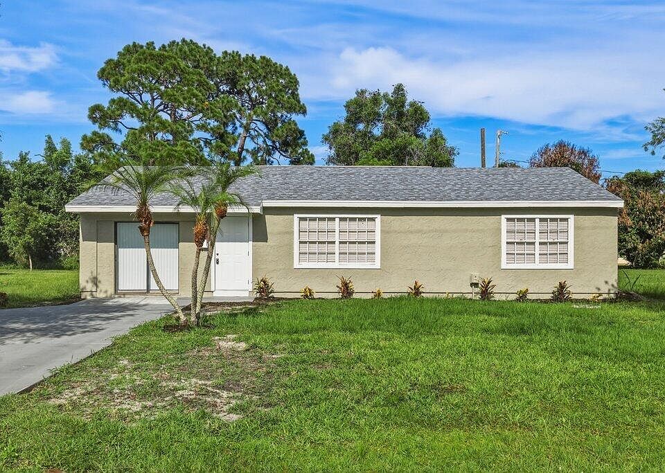 1st image of 2521 SE Berkshire Boulevard