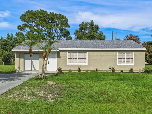 2521 SE Berkshire Boulevard, Port St Lucie, FL 34952