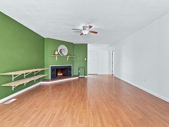 4th image of 2909 94th St