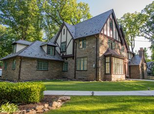 889 Meetinghouse Rd, Jenkintown, PA 19046