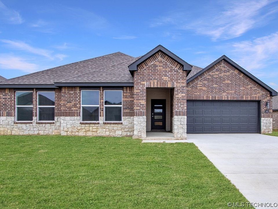 1st image of 7402 E Oakridge Ct