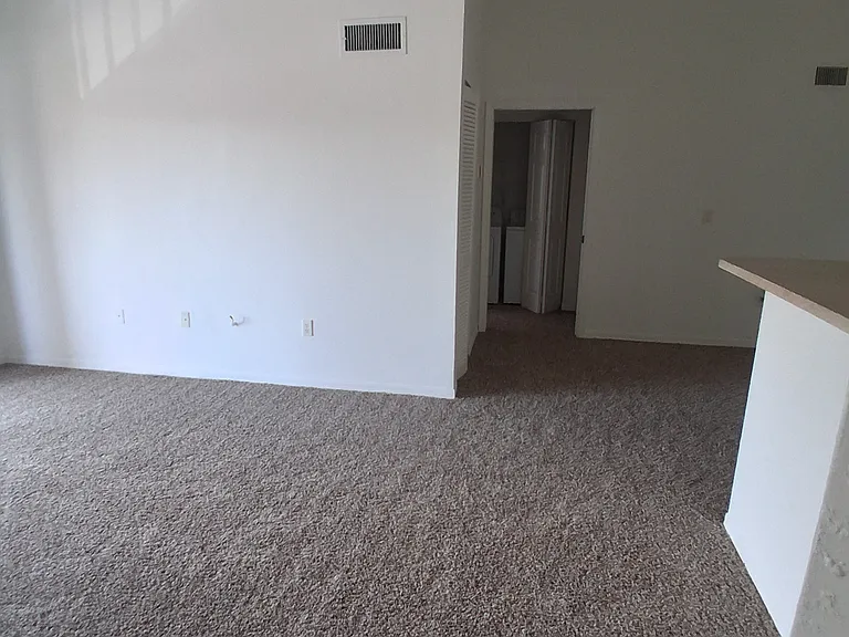 11165 SW 6th St #305 — Photo 17