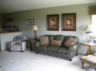 W8845 High Ridge Dr, Glenbeulah, WI 53023