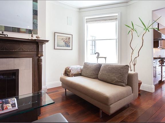 4th image of 312 W 92nd St Unit 2