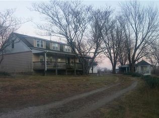 24245 Iliff Rd, Paola, KS 66071