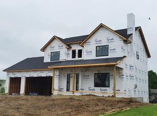 1353 S 33rd St, West Des Moines, IA 50265