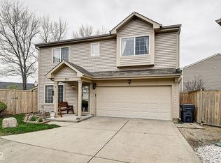 591 Scotch Pine Dr, Greenwood, IN 46143