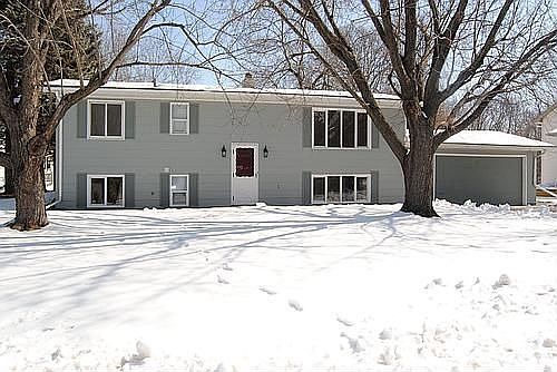 1st image of 4765 Gershwin Ave N