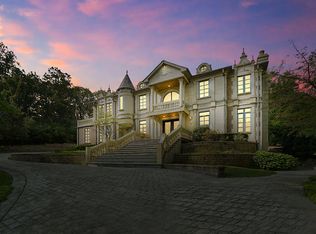 9600 Pacific Ct, Burr Ridge, IL 60527