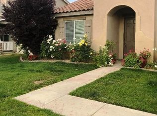 32500 Skylark Dr, Lake Elsinore, CA 92530