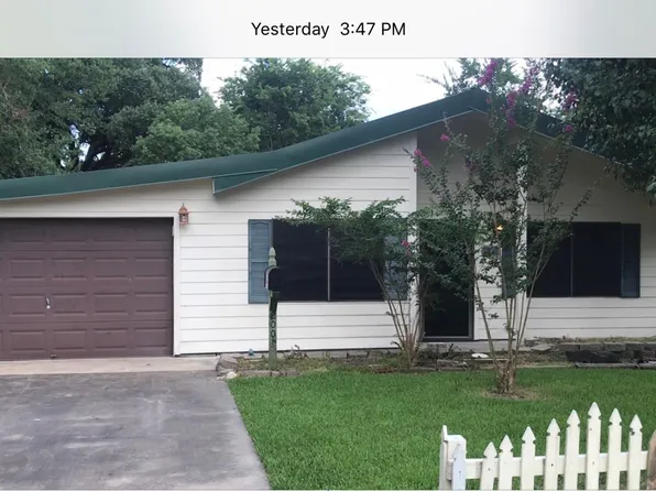 2009 9th St, Port Neches, TX 77651