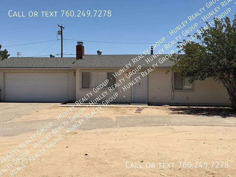 15975 Calandria Way — Photo 2