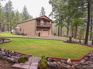 344 S Livingston Way, Grants Pass, OR 97526