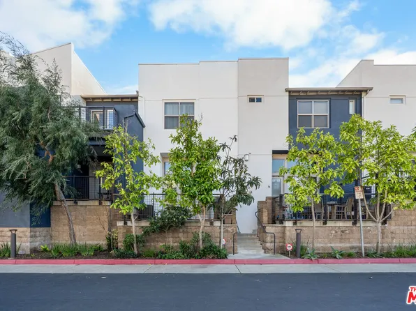 5509 W 149th Pl Unit 13, Hawthorne, CA 90250