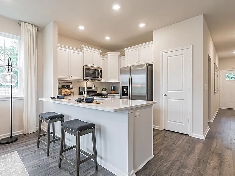 10 Peregrine Way — Photo 58