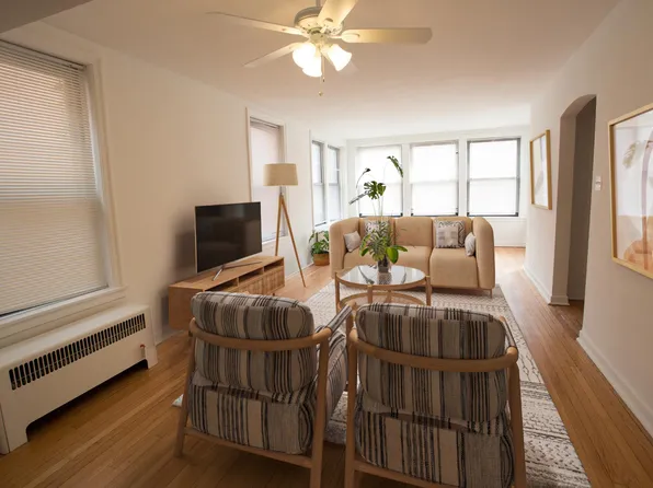 5337 S. Hyde Park Boulevard, 5337 S Hyde Park Blvd APT 305, Chicago, IL 60615