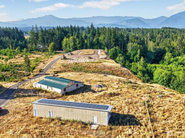 1002 Lemmon Road, Port Angeles, WA 98362