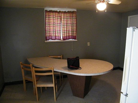 4th image of 1306 Virginia Ave APT B