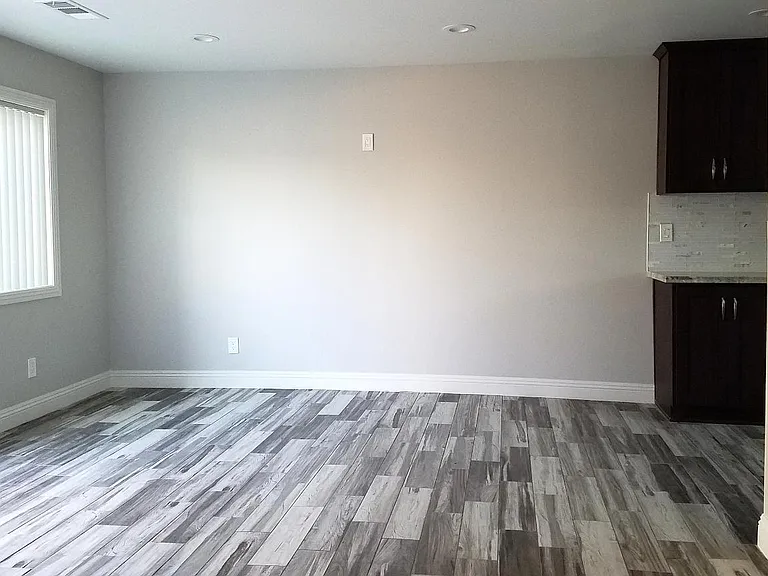 9614 W Cerritos Ave — Photo 27