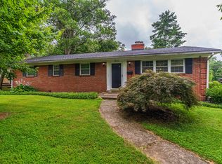 1501 Port Royal Dr, Lexington, KY 40504