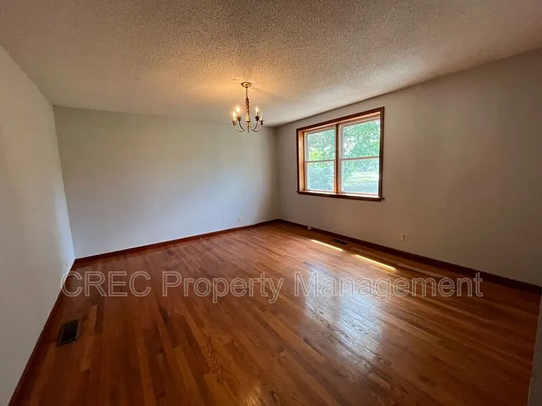 1132 Children Rd — Photo 17