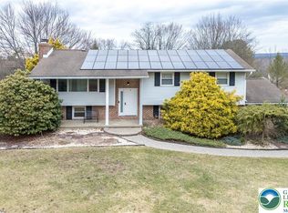 2152 Amlisa Rd, Nazareth, PA 18064