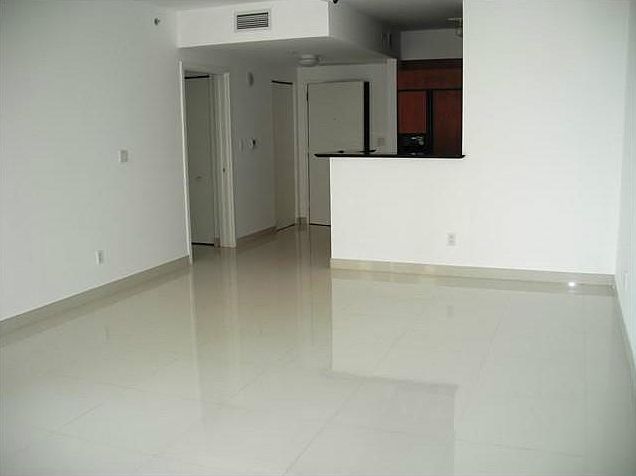 1st image of 335 S Biscayne Bl #1504