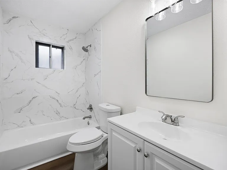 8343 Carriage Creek Dr — Photo 13