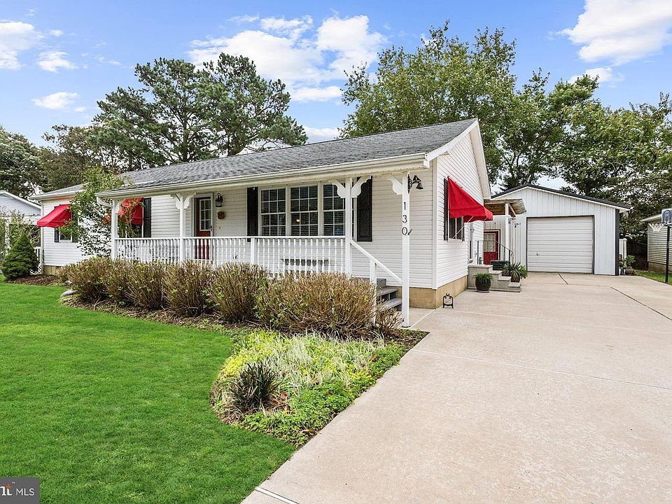 1st image of 130 Beachfield Dr