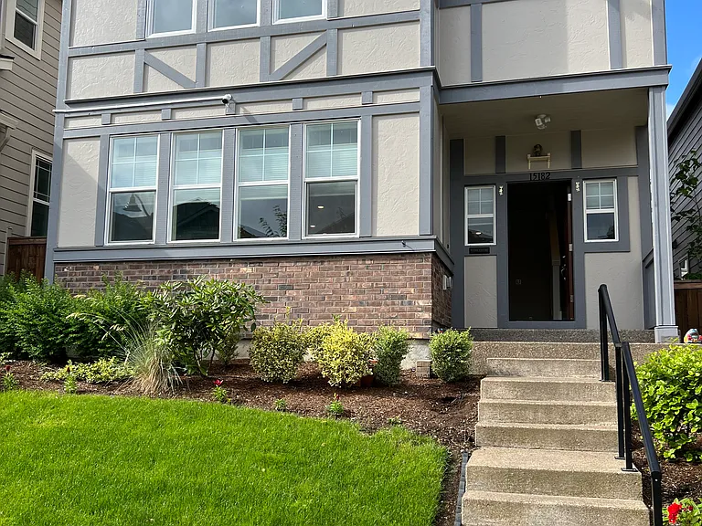 15182 NW Evelyn St — Photo 1