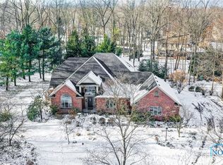 5962 Lynwood Ct, Whitehouse, OH
