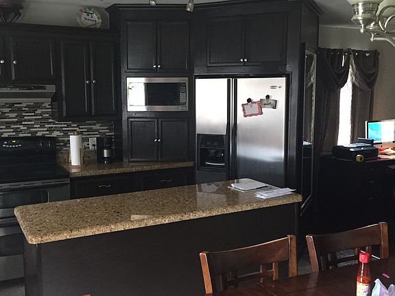 2nd image of 3147 Norfolk Dr