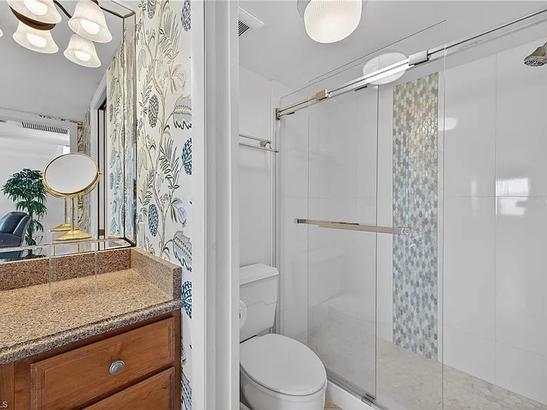 3443 Gulf Shore Blvd N #809 — Photo 19