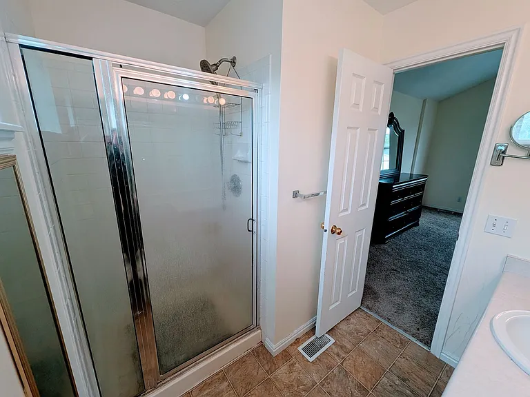 749 Country Club Dr — Photo 14