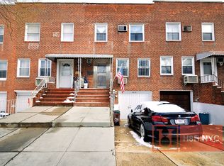 8055 249th St, Jamaica, NY 11426