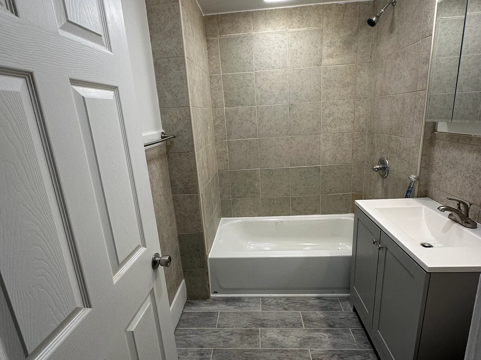 101 Herkimer St — Photo 2